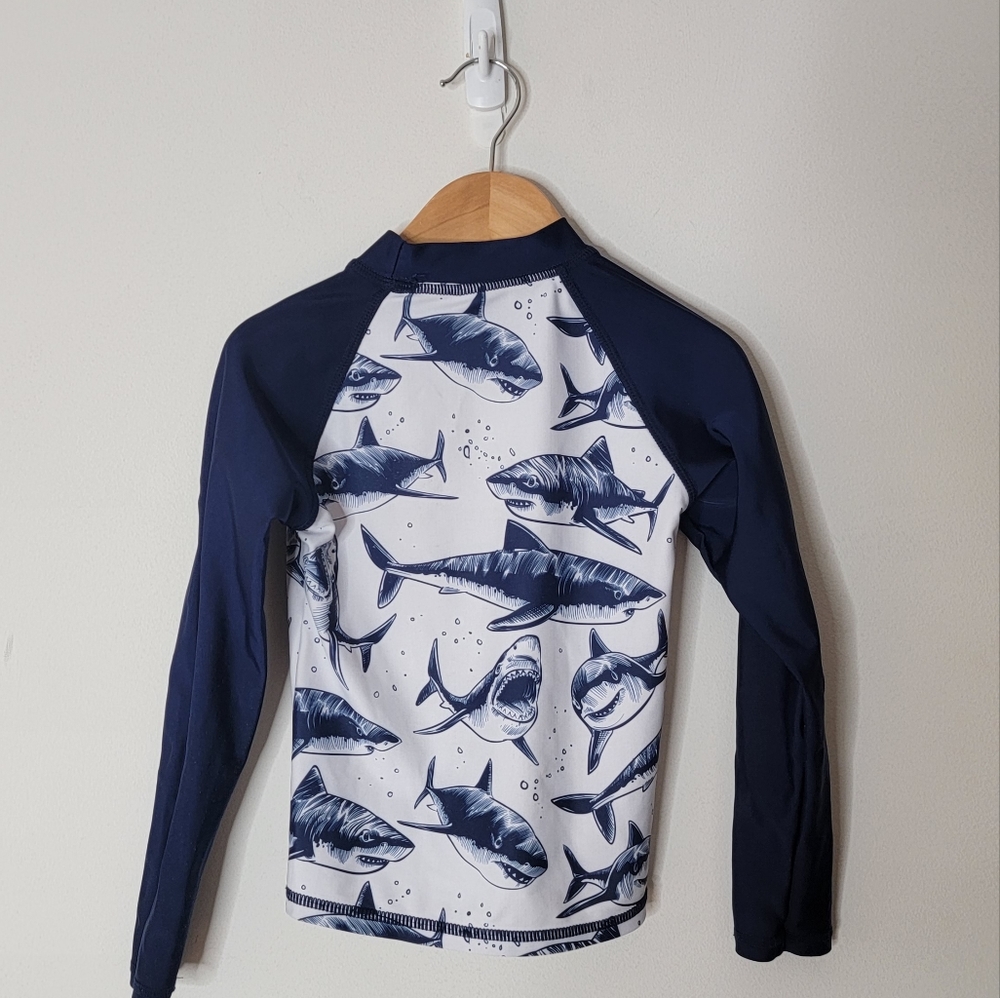 AMAZON UNIFACO Rashguard Shark Sun Shirt UPF 50+